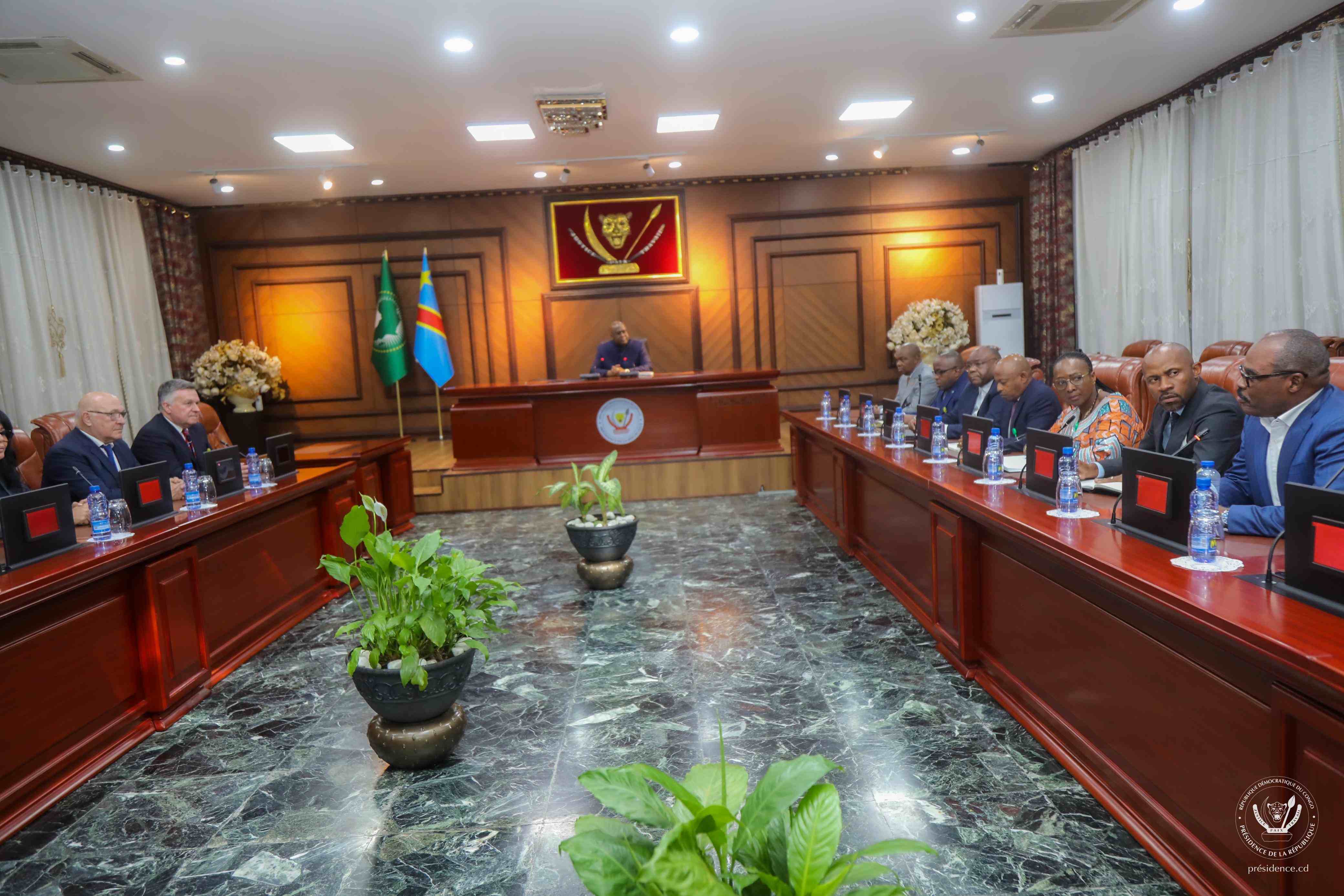 Le Président de la république s’est entretenu avec une délégation de la société civile française sur la situation sécuritaire dans les Kivu